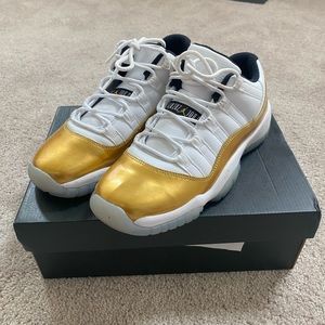 Air Jordan 11 Retro Low BG